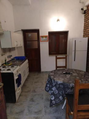 Departamento Zona Centro Ubicado A 1 Cuadra De La Terminal De Ómnibus De Catamarca